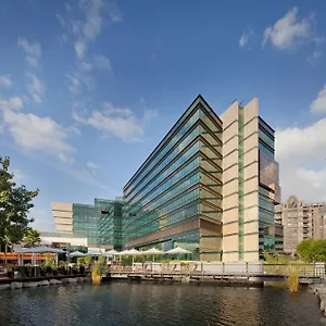 Hotel Jumeirah Creekside Dubaj