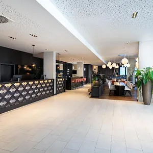 Leonardo Hauptbahnhof Hotel Vienne