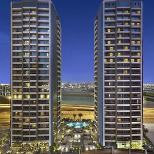 4* Szálloda Atana