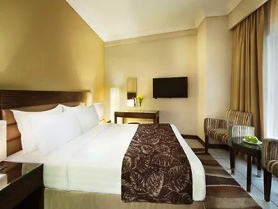***  דובאי Gateway Hotel איחוד האמירויות הערביות
